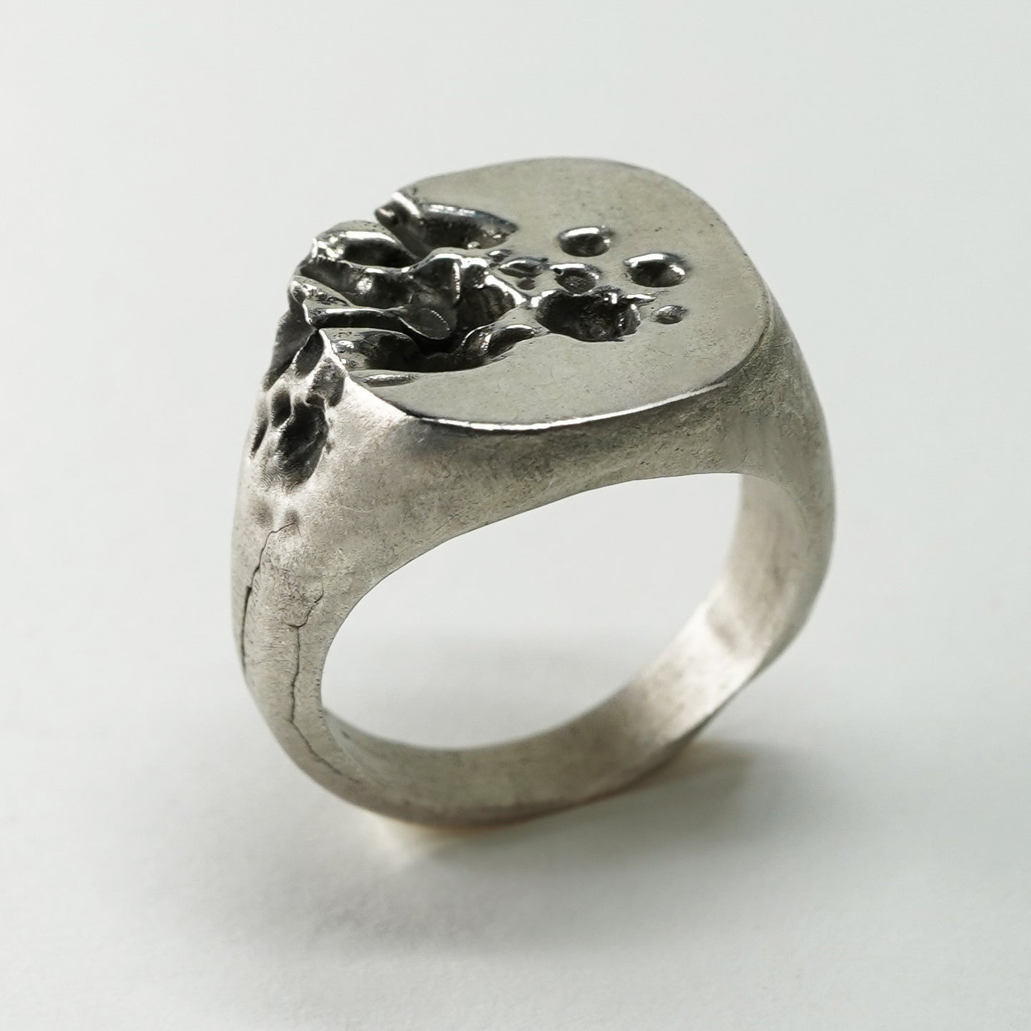 SPLASH RING
