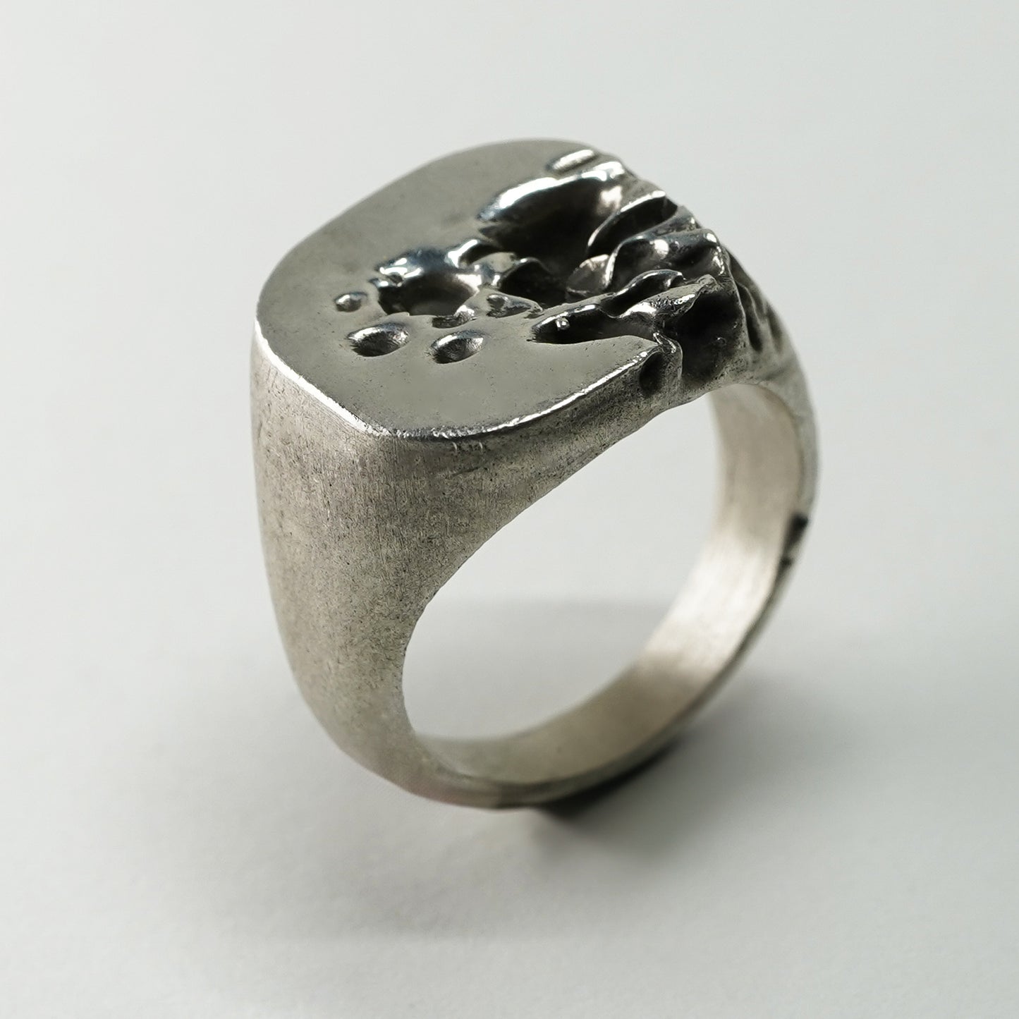 SPLASH RING