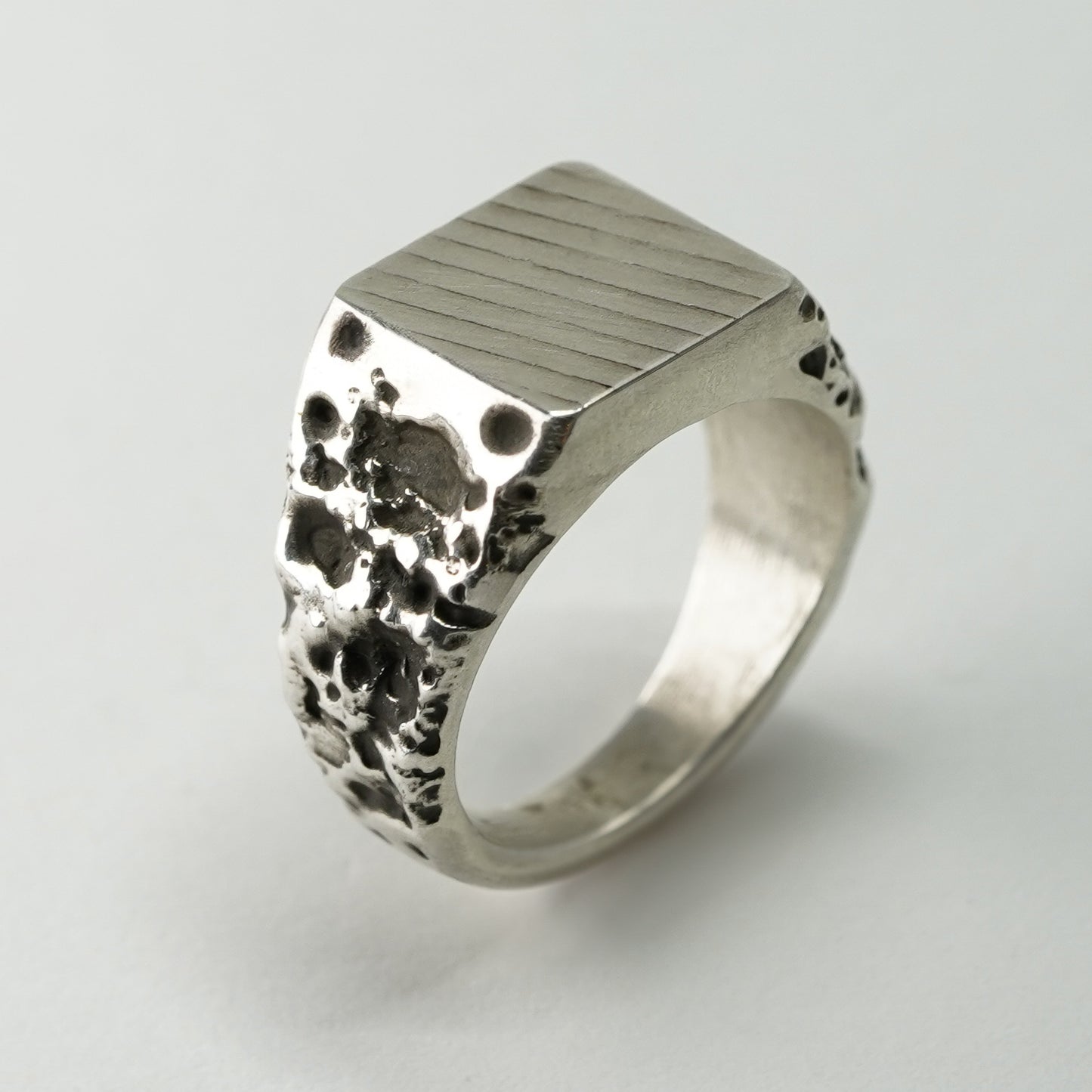 MOON RING