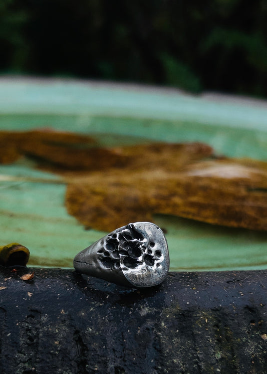 SPLASH SIGNET RING