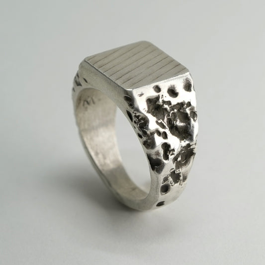 MOON RING